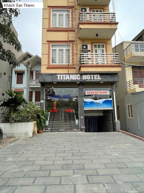 Khách Sạn Titanic